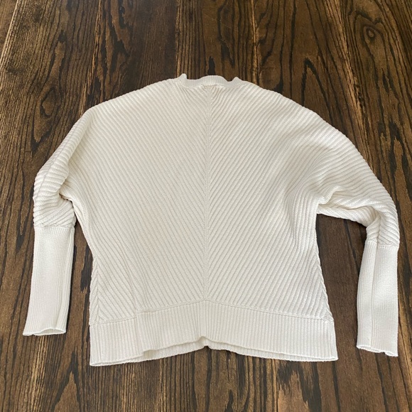 LOFT Dolman Sweater - Picture 6 of 10